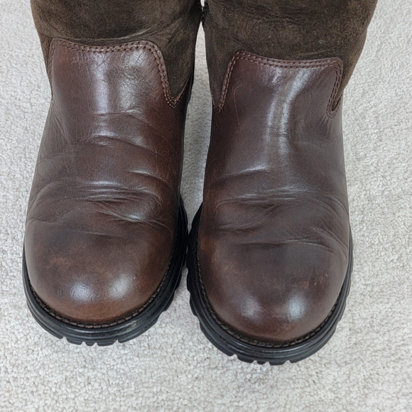 Ugg Women's Brooks Brown Leather Shearling Mid Calf Waterproof Winter Boots Sz 9 - Picture 3 of 16